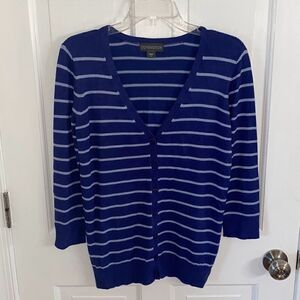 🔥3/$20🔥 Covington striped cardigan sweater size S